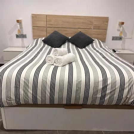 Espacioso De Diseno A 3 Min Renfe. Appartement *